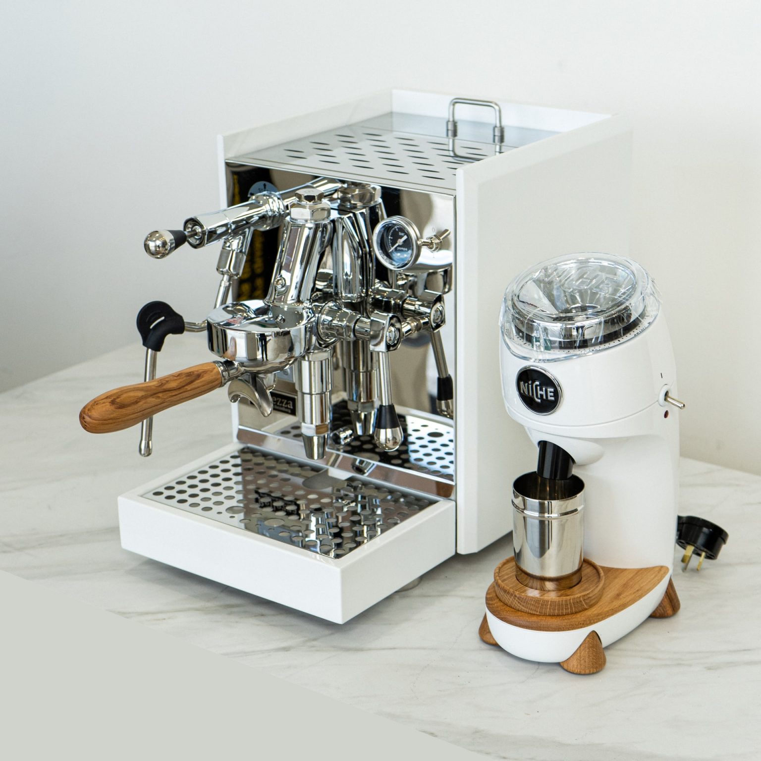 The 7 Best Small Coffee Makers in 2022 Bootstrap beverages