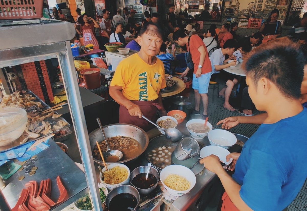 7 Of The Best Hawker Centre In Singapore And What To Eat There